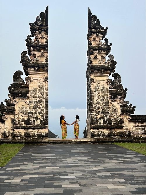 LA TIARA WANDERERS Indonesia Images (9)