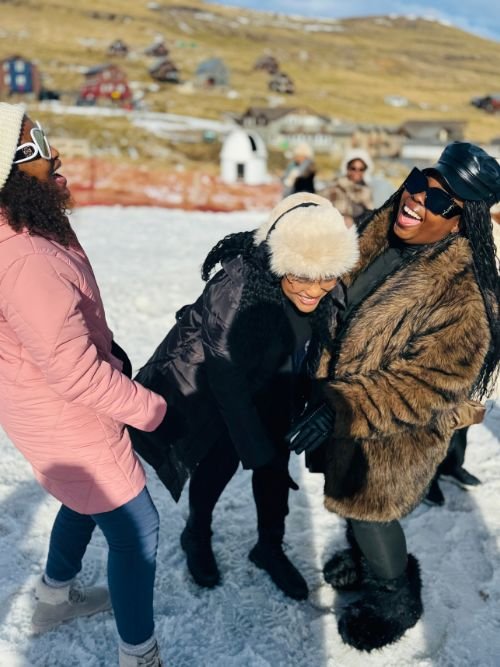 LA TIARA WANDERERS Lesotho Images (15)