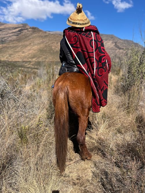 LA TIARA WANDERERS Lesotho Images (8)