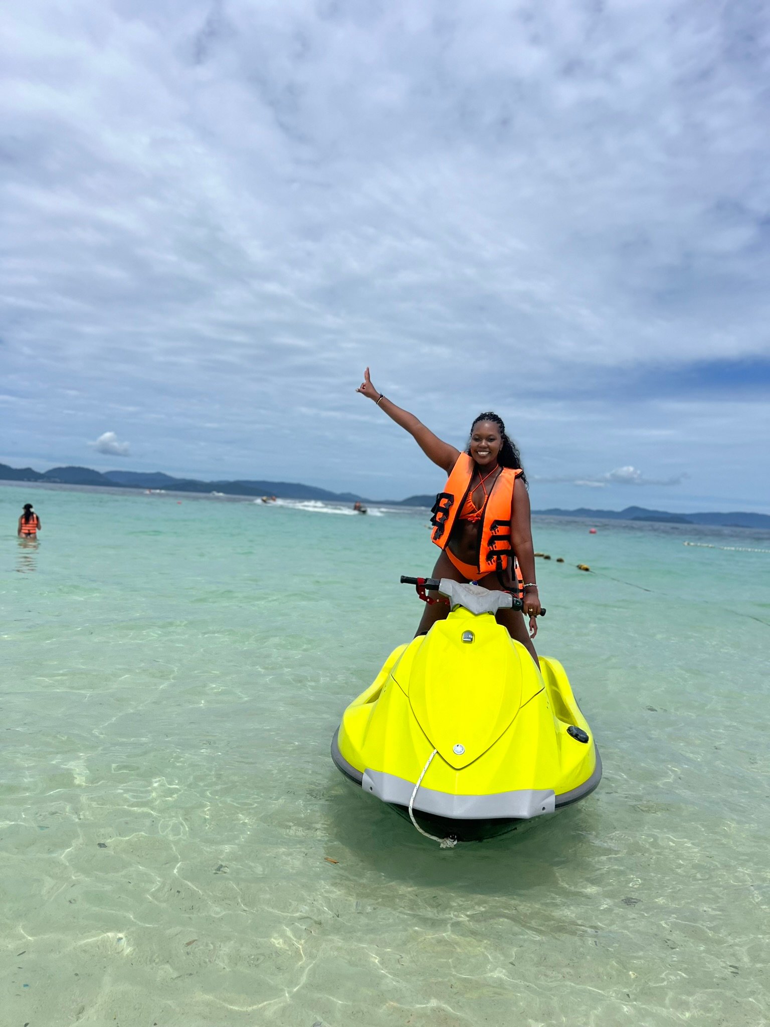 LA TIARA WANDERERS Thailand Images (12)