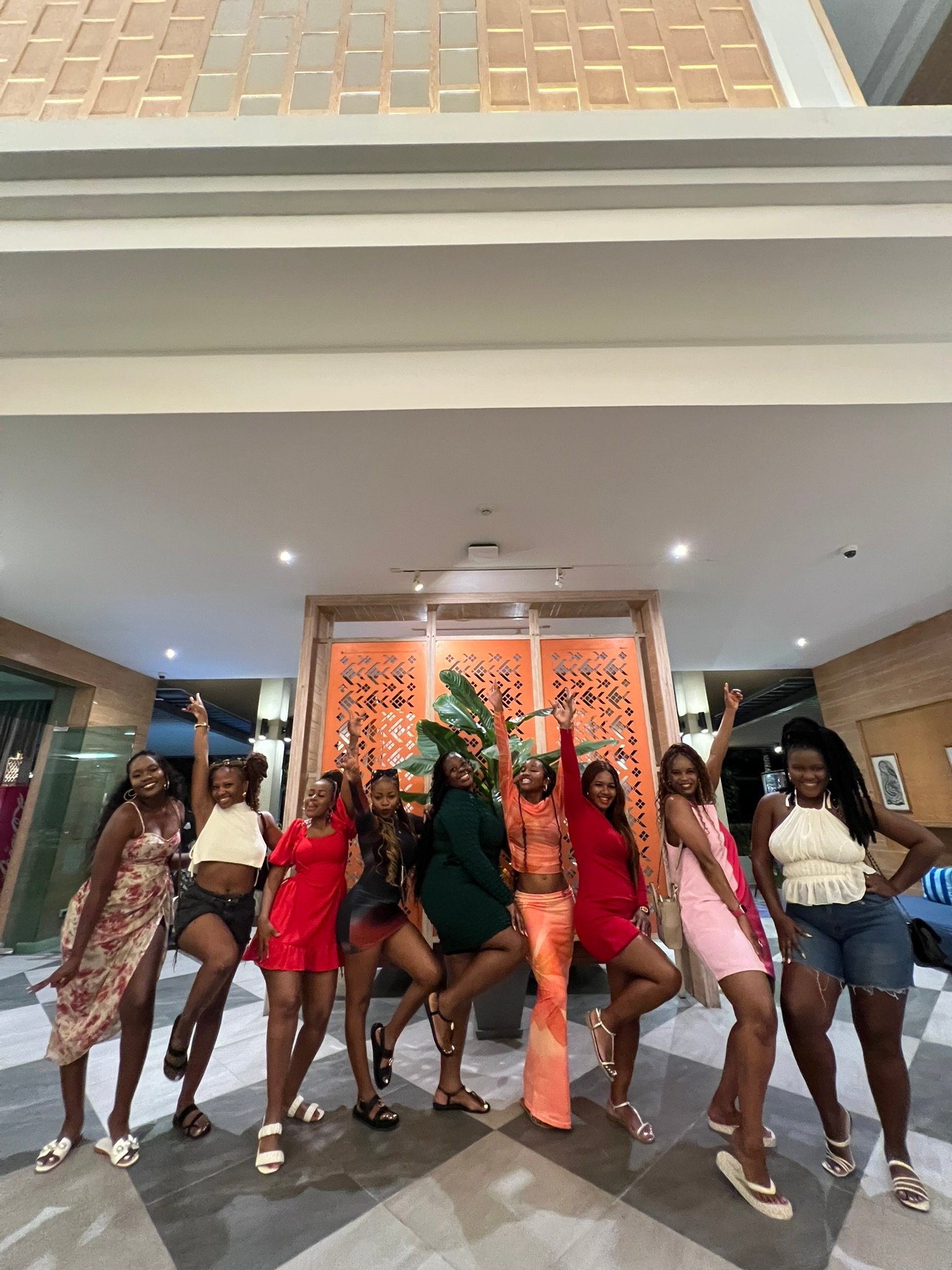 LA TIARA WANDERERS Thailand Images (18)