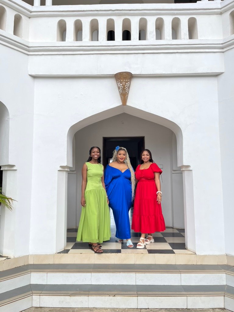 LA TIARA WANDERERS Zanzibar Images (16)